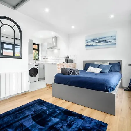 Luxury Cosy Apartment Birmingham Exterior photo